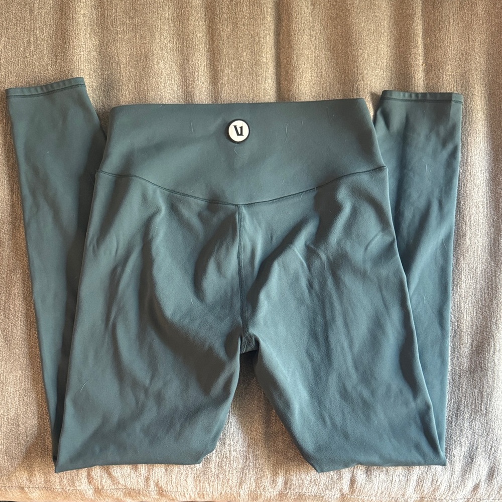 Vuori Dark Gray Leggings